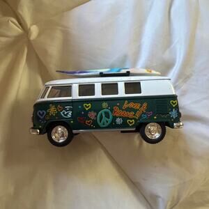 Volkswagen 1962 hippie classic bus